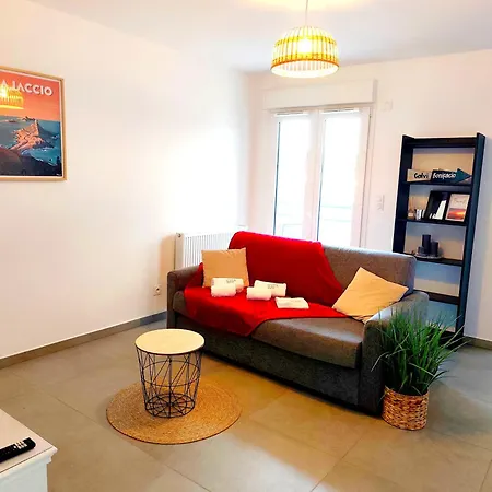 Διαμέρισμα - Wifi - Terrace - Parking *